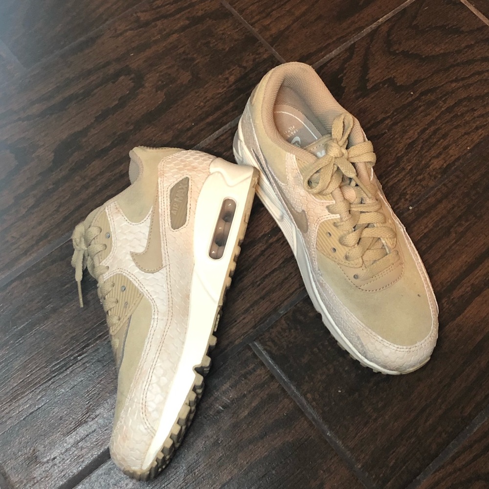 Nike tan Snakeskin air max shoes